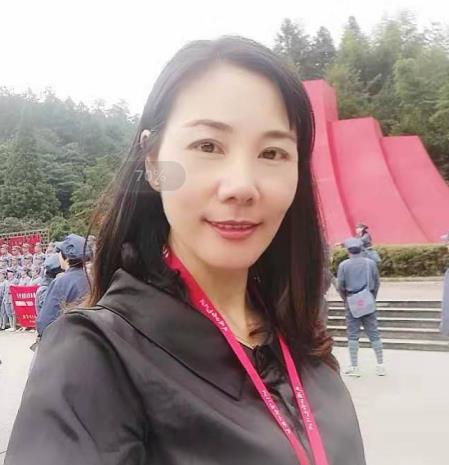 井岡山培訓(xùn)教師_古小英(培訓(xùn)部)